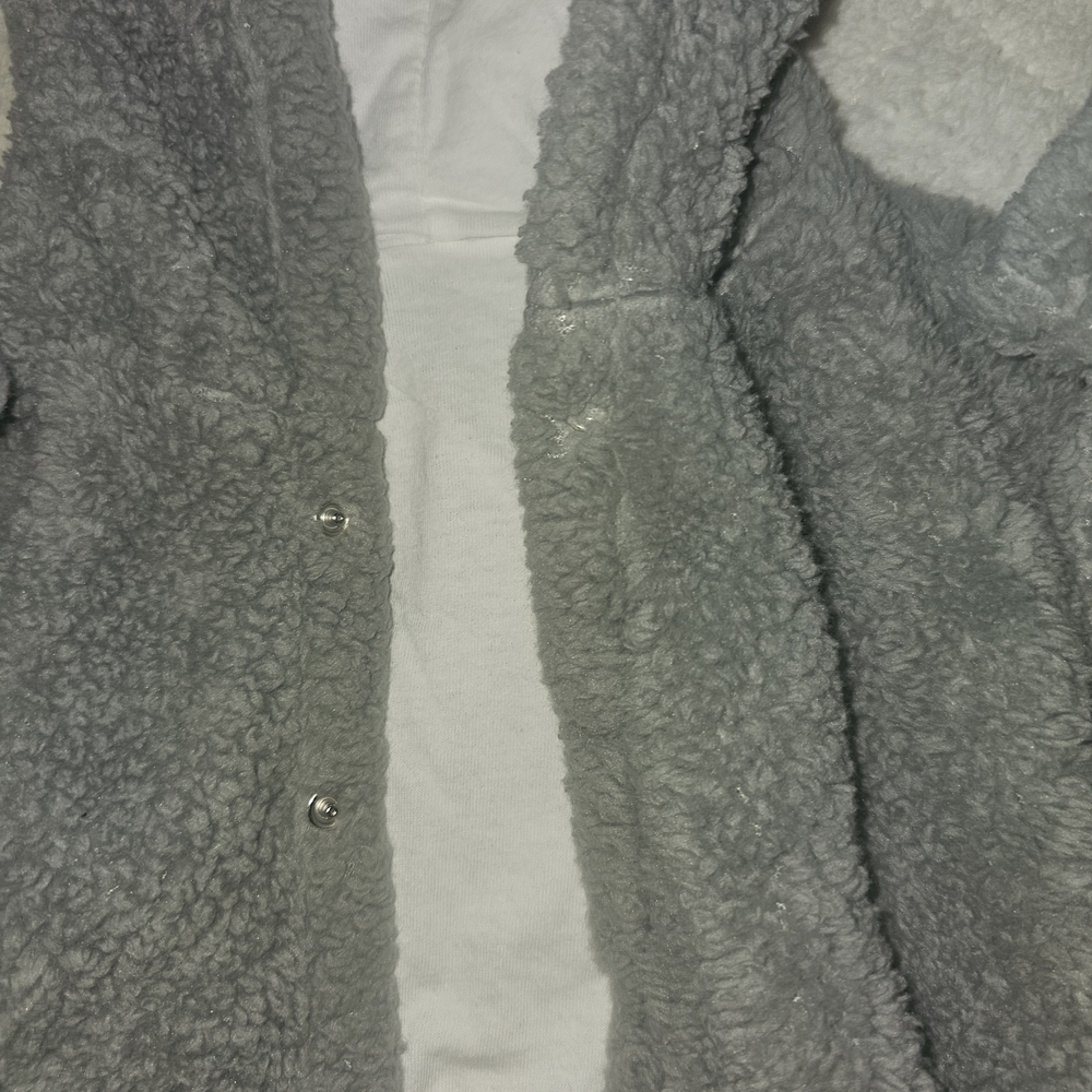 Adorable Gray Fleece Kids Footie - Picture 2 of 5